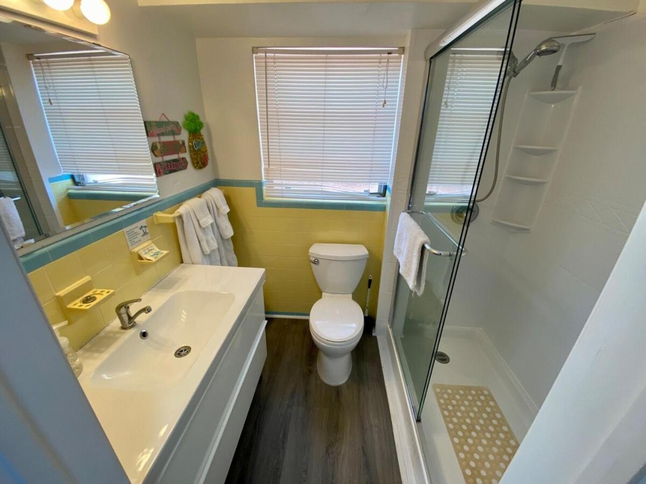 Studio Intracoastal Views! 5 Min Walk To The Beach Villa Pompano Beach Kültér fotó