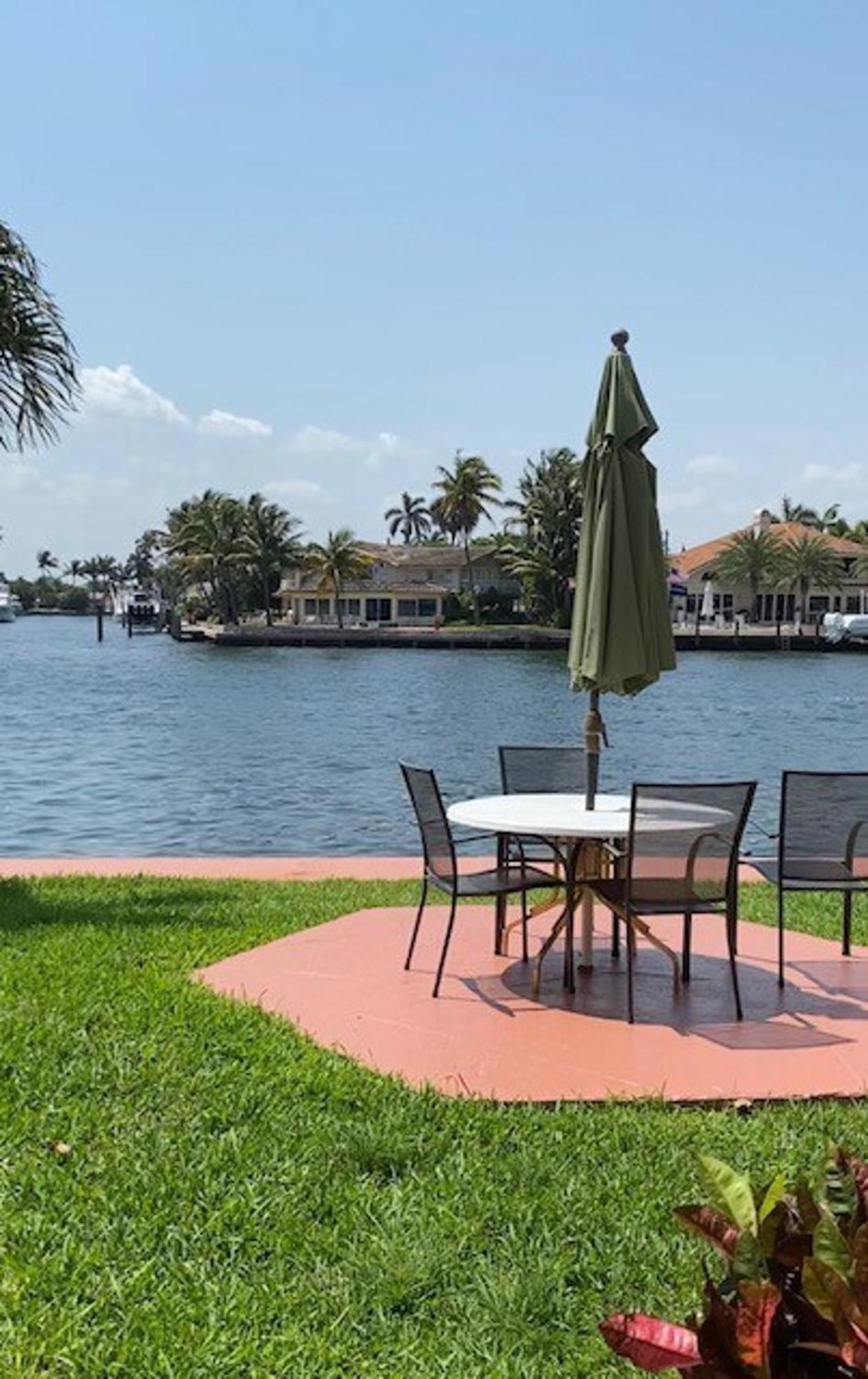 Studio Intracoastal Views! 5 Min Walk To The Beach Villa Pompano Beach Kültér fotó